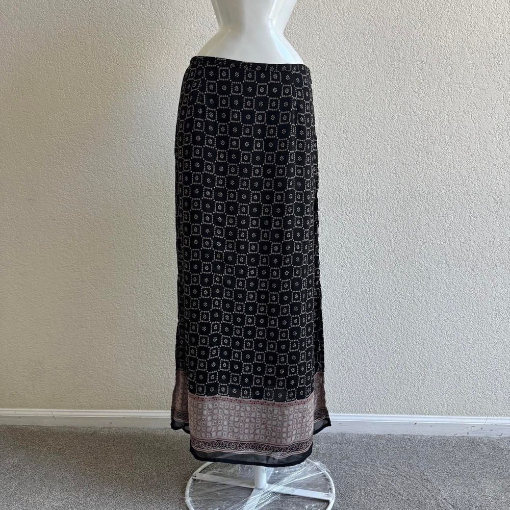 Kathie Lee Black vintage maxi skirt.